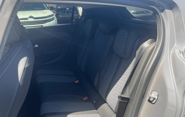 peugeot-308-1-5-bluehdi-130ch-s-s-allure-eat8 - 978364713
