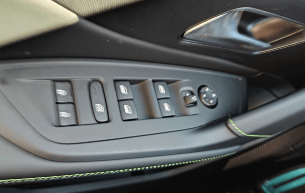 peugeot-308-1-5-bluehdi-130ch-s-s-gt-eat8 - 978494713