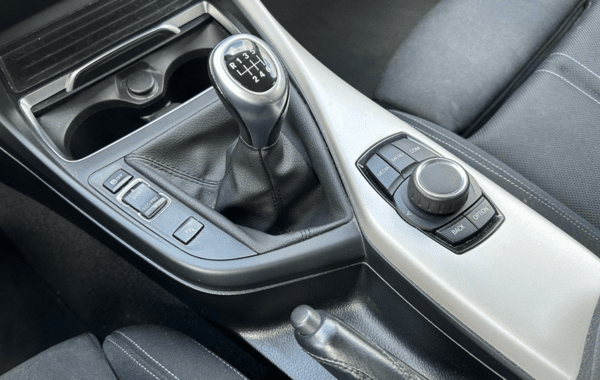 bmw-serie-1-f21-f20-118i-136ch-lounge-5p - 978904713