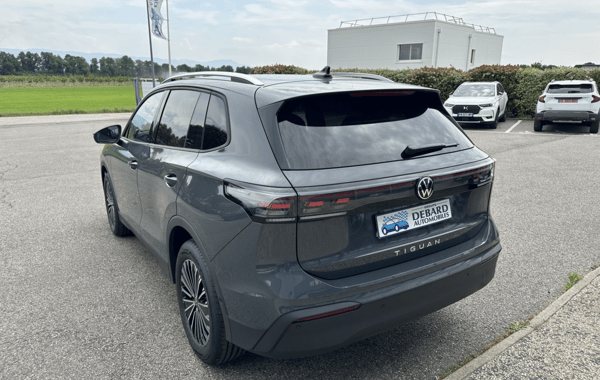 volkswagen-tiguan-2-0-tdi-150ch-life-dsg7 - 979114713