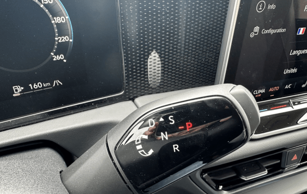 volkswagen-tiguan-2-0-tdi-150ch-life-dsg7 - 979114713
