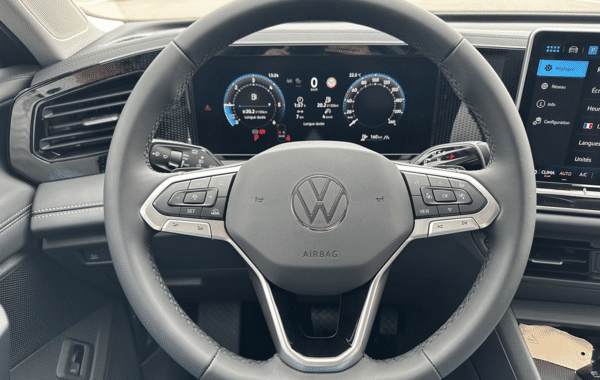 volkswagen-tiguan-2-0-tdi-150ch-life-dsg7 - 979124713