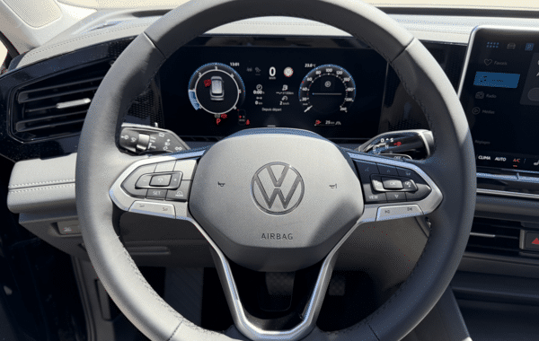 volkswagen-tiguan-2-0-tdi-150ch-life-dsg7 - 979134713