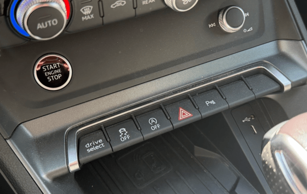 audi-q3-35-tdi-150ch-s-line-s-tronic-7 - 979314713