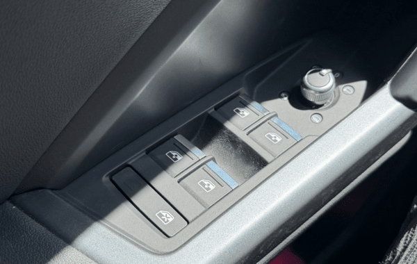 audi-q3-35-tdi-150ch-s-line-s-tronic-7 - 979314713