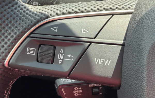 audi-q3-35-tdi-150ch-s-line-s-tronic-7 - 979314713