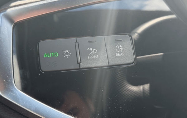 audi-q3-35-tdi-150ch-s-line-s-tronic-7 - 979314713