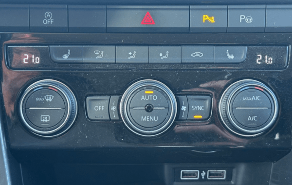 volkswagen-t-roc-1-6-tdi-115ch-lounge-euro6d-t - 979494713
