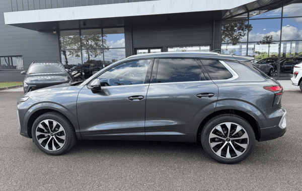 audi-q3-1-5-tfsi-150ch-hybride-s-line-s-tronic-7 - 979774713