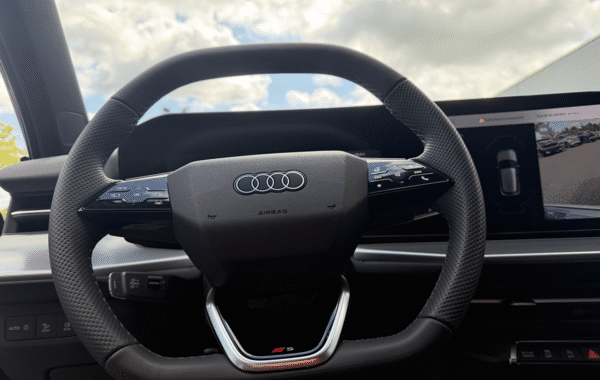audi-q3-1-5-tfsi-150ch-hybride-s-line-s-tronic-7 - 979794713