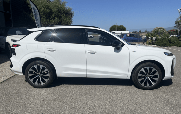 audi-q3-1-5-tfsi-150ch-hybride-s-line-s-tronic-7 - 979874713
