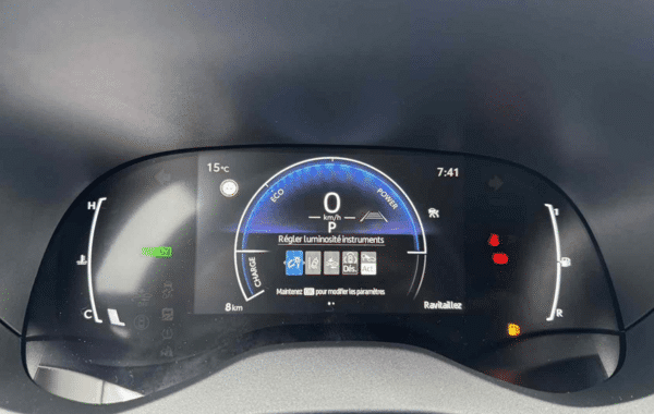 toyota-yaris-116h-design-5p-my25 - 980034713