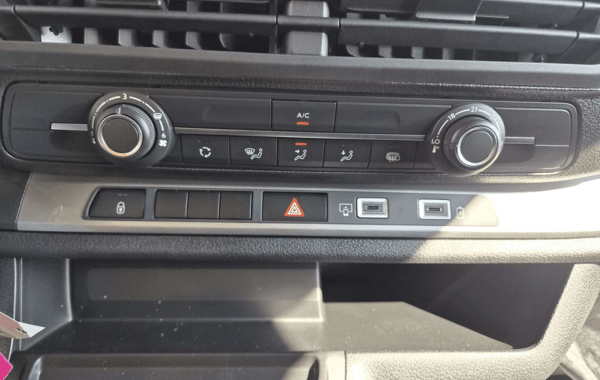 citroen-jumpy-fg-xl-2-2-diesel-180ch-cabine-approfondie-fixe-automatique - 980484713