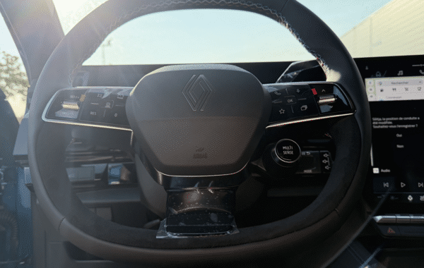 renault-austral-1-2-e-tech-full-hybrid-200ch-esprit-alpine-26 - 980614713