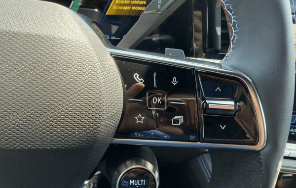 renault-austral-1-2-e-tech-full-hybrid-200ch-esprit-alpine-26 - 980644713