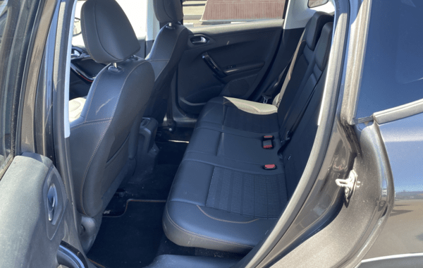 peugeot-2008-1-5-bluehdi-120ch-e6-c-gt-line-s-s-eat6 - 982314713