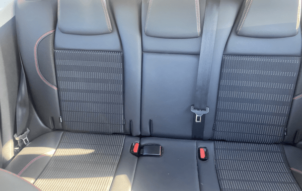 peugeot-2008-1-5-bluehdi-120ch-e6-c-gt-line-s-s-eat6 - 982314713