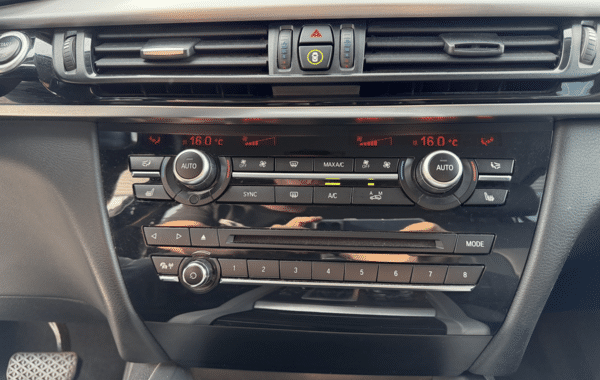 bmw-x5-f15-xdrive30da-258ch-xline - 982434713