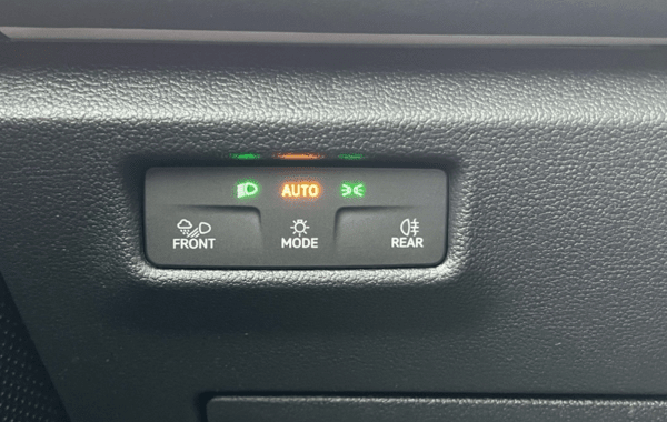 volkswagen-tiguan-1-5-etsi-131ch-life-dsg7 - 983534713