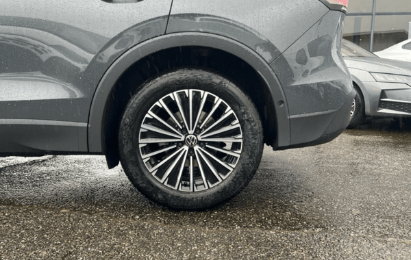 volkswagen-tiguan-1-5-etsi-131ch-life-dsg7 - 983534713