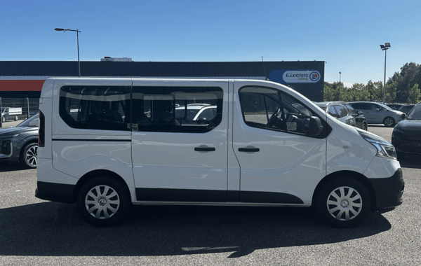 renault-trafic-iii-combi-l1-2-0-dci-120ch-s-s-zen-9-places - 983654713
