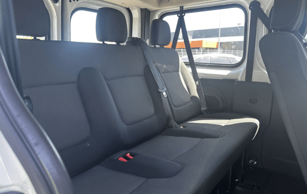 renault-trafic-iii-combi-l1-2-0-dci-120ch-s-s-zen-9-places - 983654713