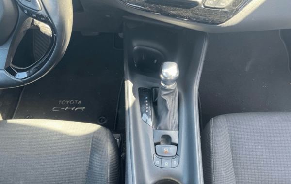 toyota-c-hr-122h-dynamic-2wd-e-cvt - 984284713