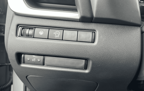 nissan-qashqai-1-3-mild-hybrid-158ch-n-connecta-xtronic-2026 - 985654713