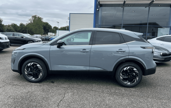 nissan-qashqai-1-3-mild-hybrid-158ch-n-connecta-xtronic-2026 - 985654713