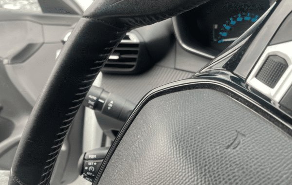 peugeot-208-e-208-136ch-active - 985684713