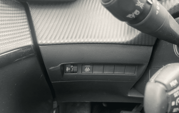 peugeot-208-e-208-136ch-active - 985684713