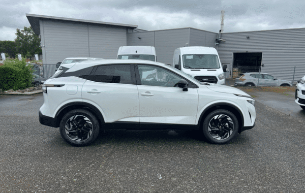 nissan-qashqai-1-3-mild-hybrid-158ch-n-connecta-xtronic-2026 - 985714713