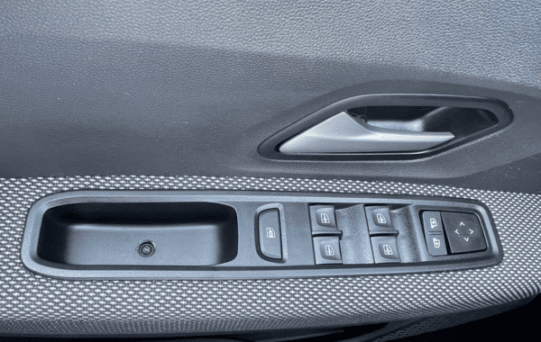 dacia-sandero-1-0-tce-90ch-journey - 985844713