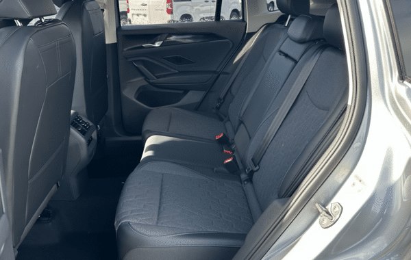 volkswagen-tiguan-1-5-etsi-131ch-life-dsg7 - 985904713