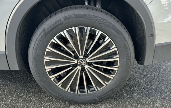 volkswagen-tiguan-1-5-etsi-131ch-life-dsg7 - 985904713