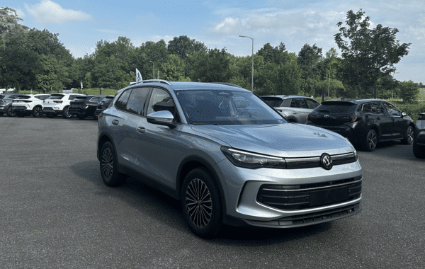 volkswagen-tiguan-1-5-etsi-131ch-life-dsg7 - 985914713