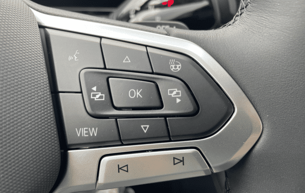 volkswagen-tiguan-1-5-etsi-131ch-life-dsg7 - 985964713