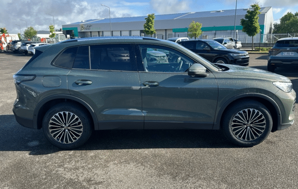 volkswagen-tiguan-1-5-etsi-131ch-life-dsg7 - 985994713
