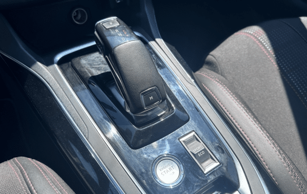 peugeot-308-1-5-bluehdi-130ch-s-s-gt-line-eat8 - 986164713