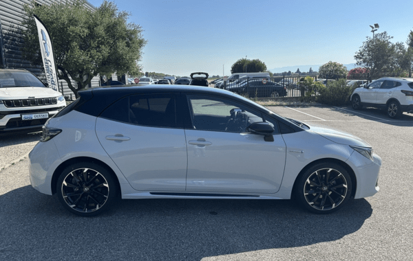 toyota-corolla-122h-gr-sport-my21 - 986514713