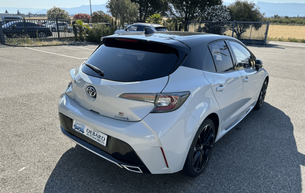 toyota-corolla-122h-gr-sport-my21 - 986514713