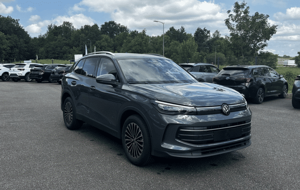 volkswagen-tiguan-1-5-etsi-131ch-life-dsg7 - 986664713