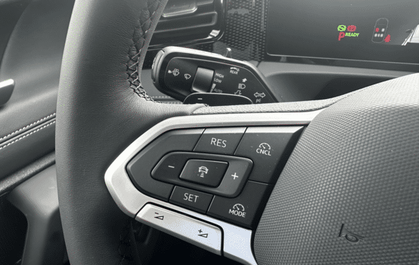 volkswagen-tiguan-1-5-etsi-131ch-life-dsg7 - 986664713