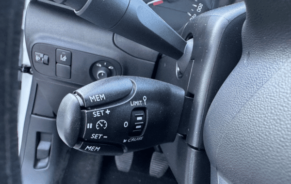 citroen-c3-puretech-82ch-feel-business-s-s-e6-d-temp - 987104713