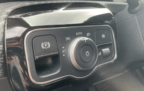mercedes-classe-a-200d-150ch-style-line-edition-8g-dct-8cv - 987354713
