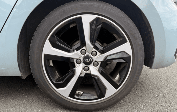audi-a1-sportback-30-tfsi-110ch-s-line - 987604713