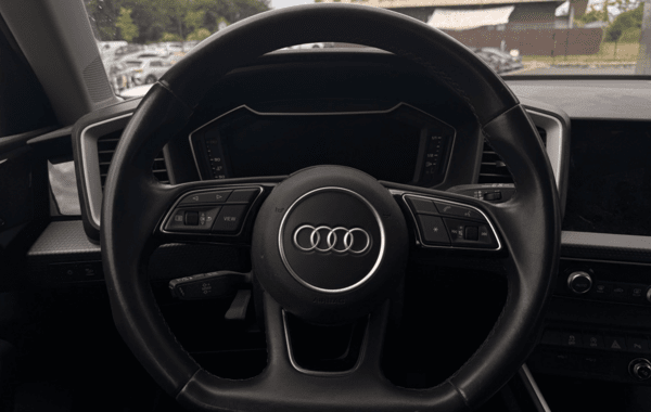 audi-a1-sportback-30-tfsi-110ch-s-line - 987604713