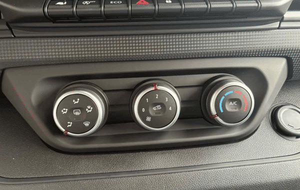 renault-trafic-iii-fg-l1h1-2t8-2-0-blue-dci-110ch-advance-25 - 988014713