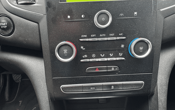 renault-megane-iv-1-5-blue-dci-115ch-limited - 988154713
