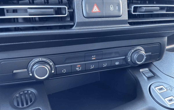 peugeot-partner-xl-diesel-130ch-automatique - 988584713